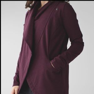 Lululemon sz 6 wrap sweater EUC